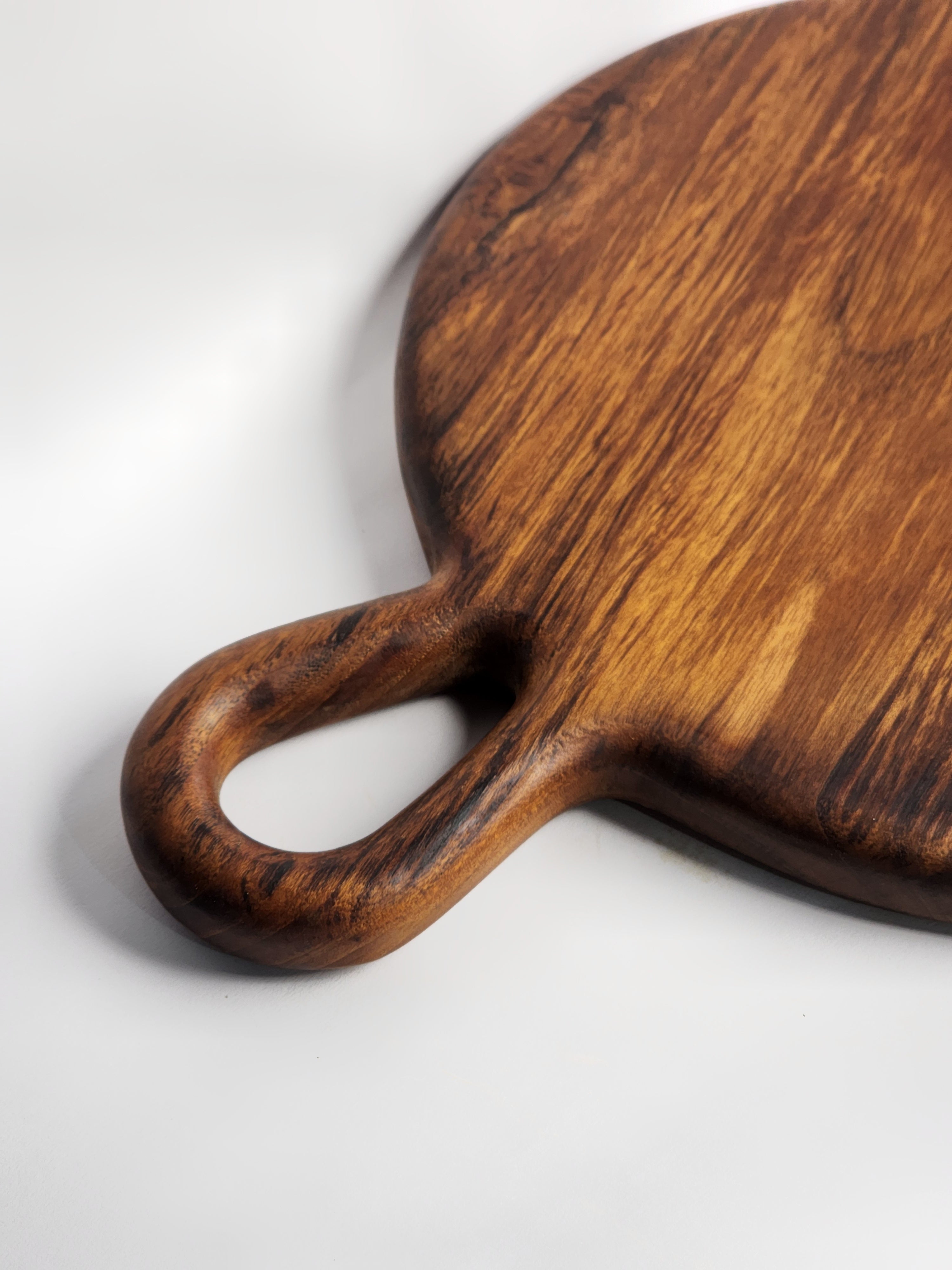 Round Wooden Serving & Cutting Board
