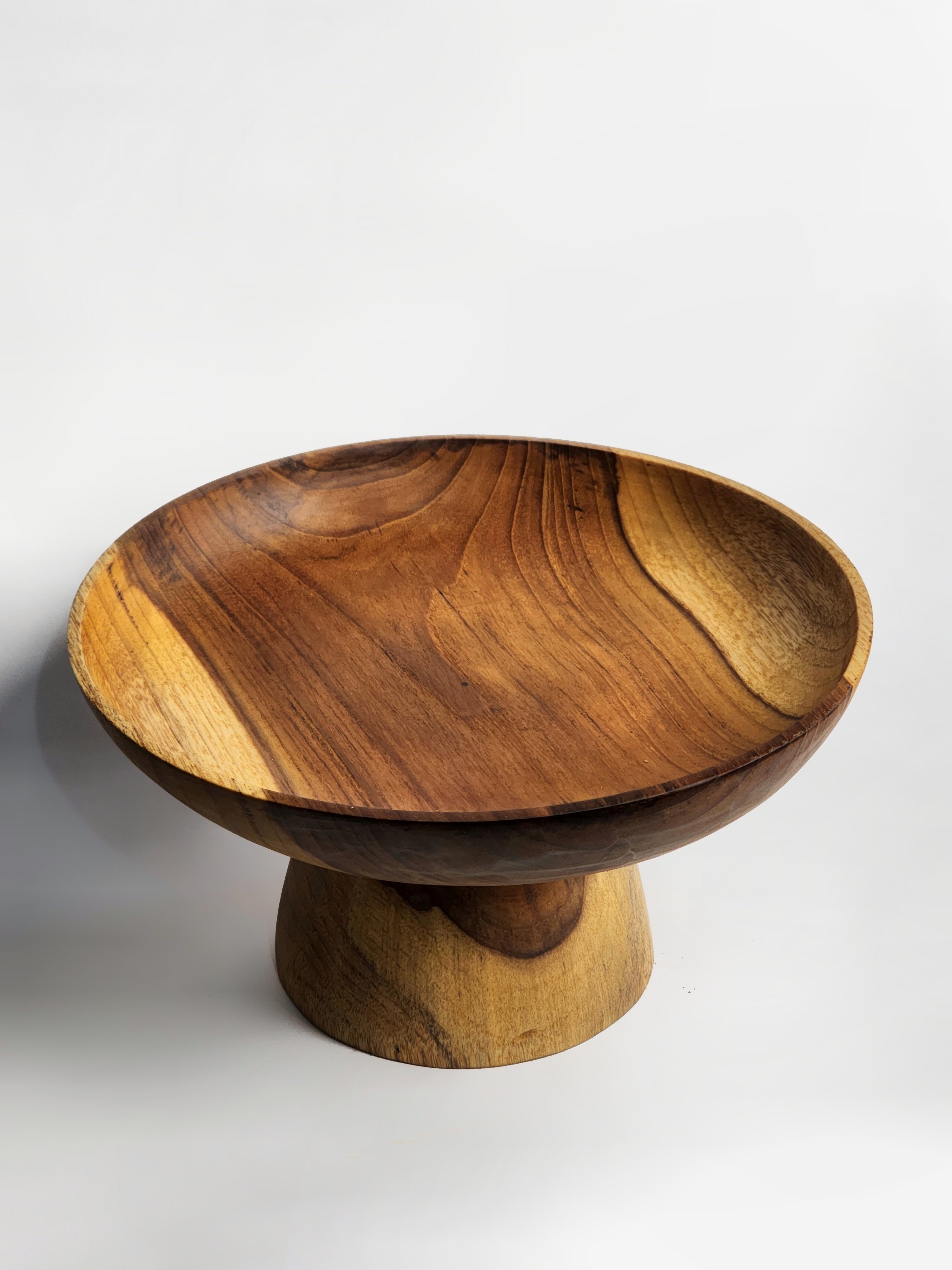Elevated Wooden Plate
