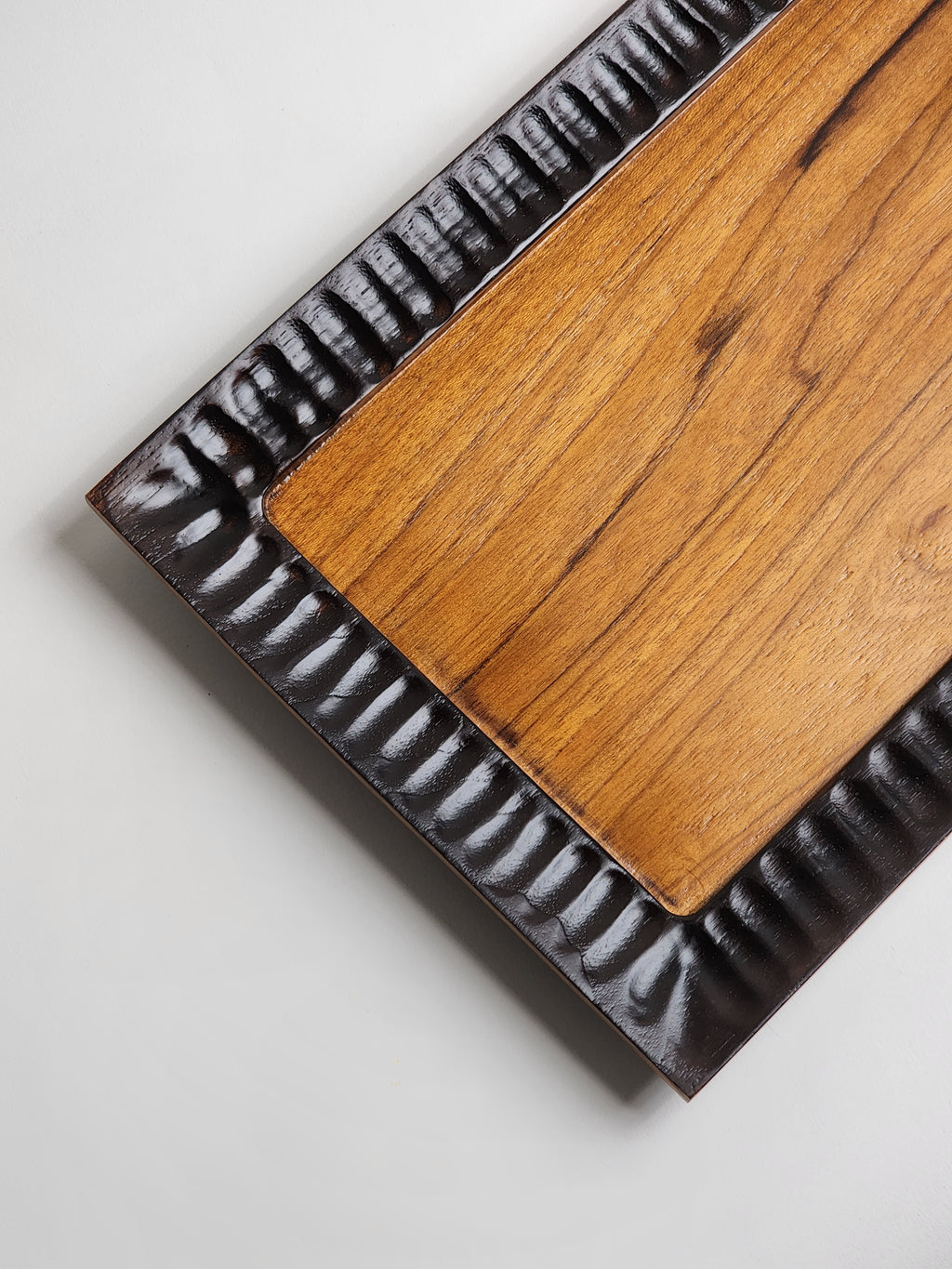Sculpted Tray