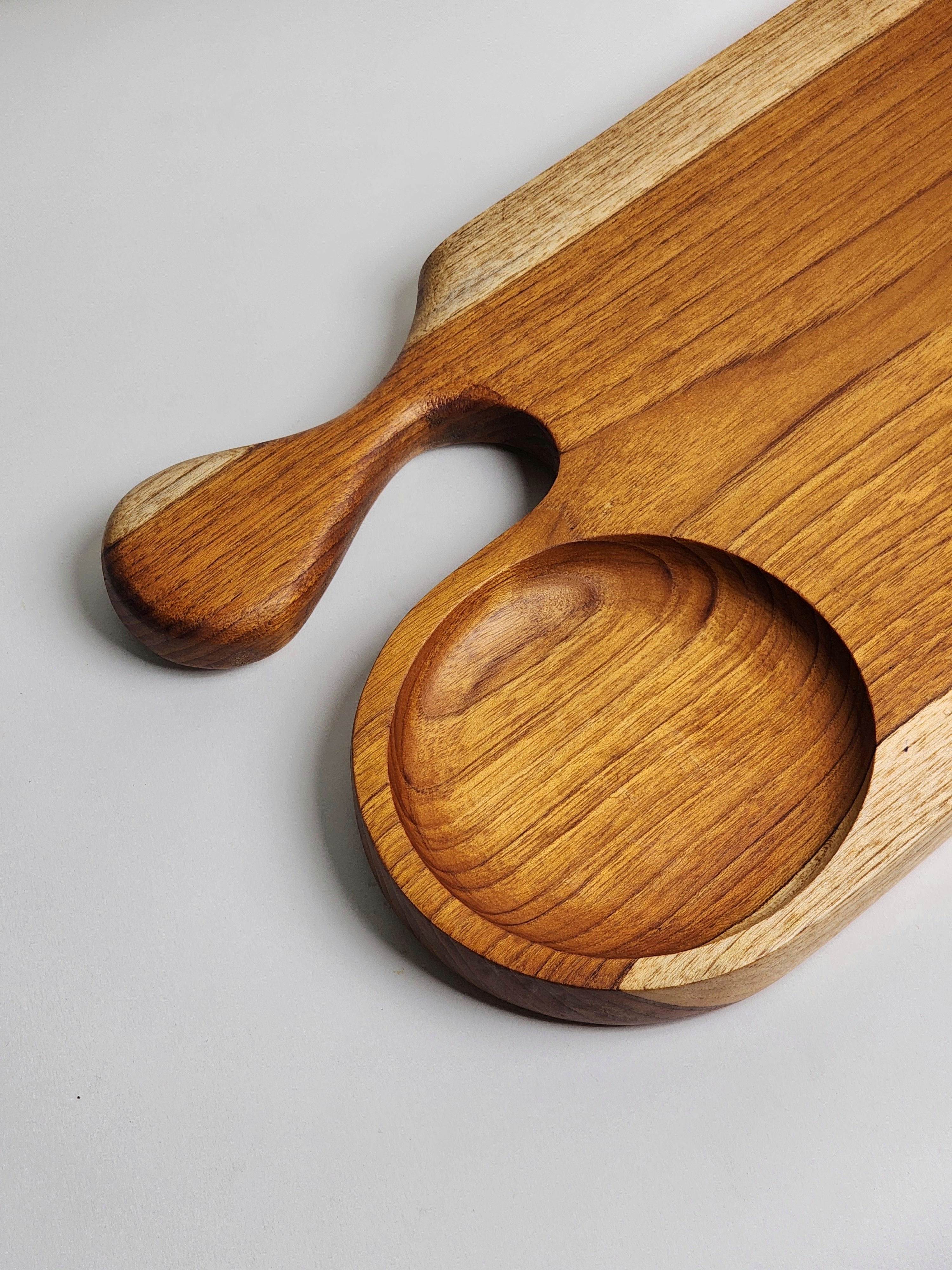Kēsh Board