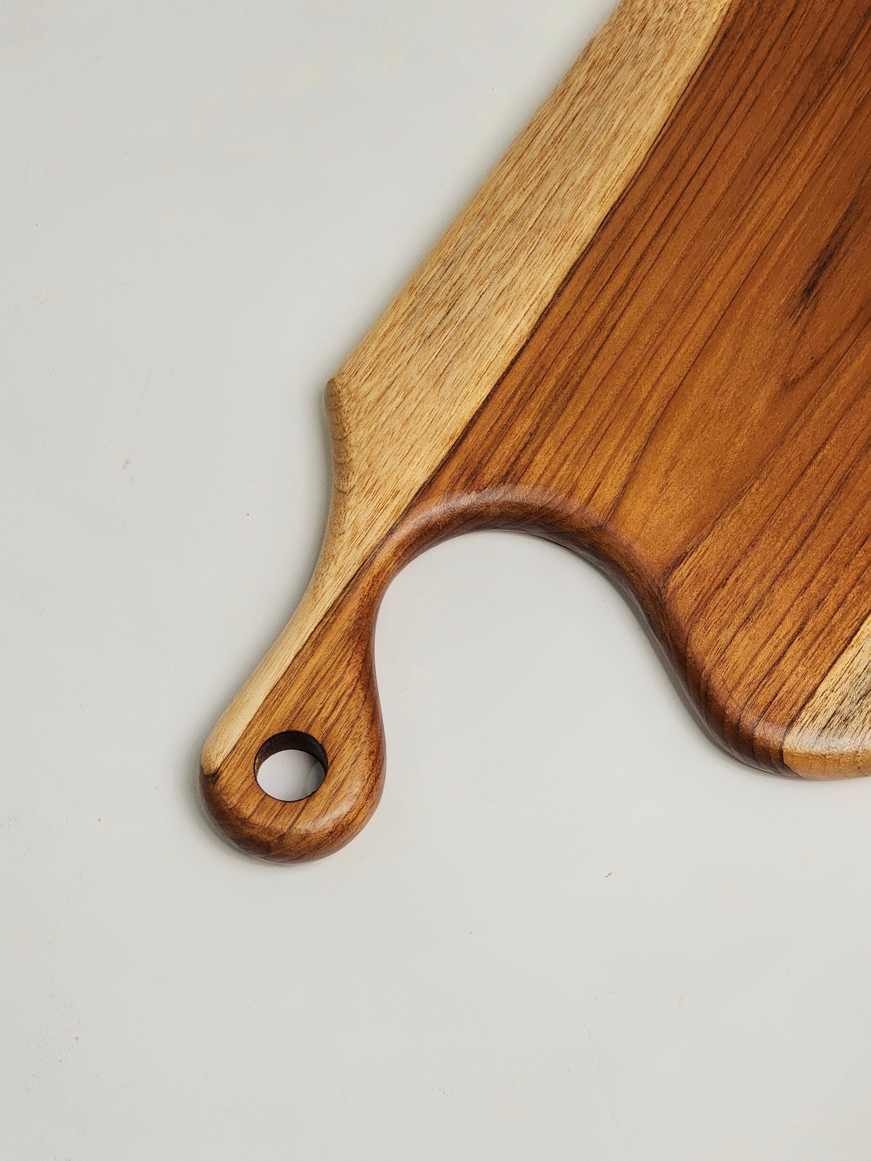 Wooden Artisan Serving & Cutting Board