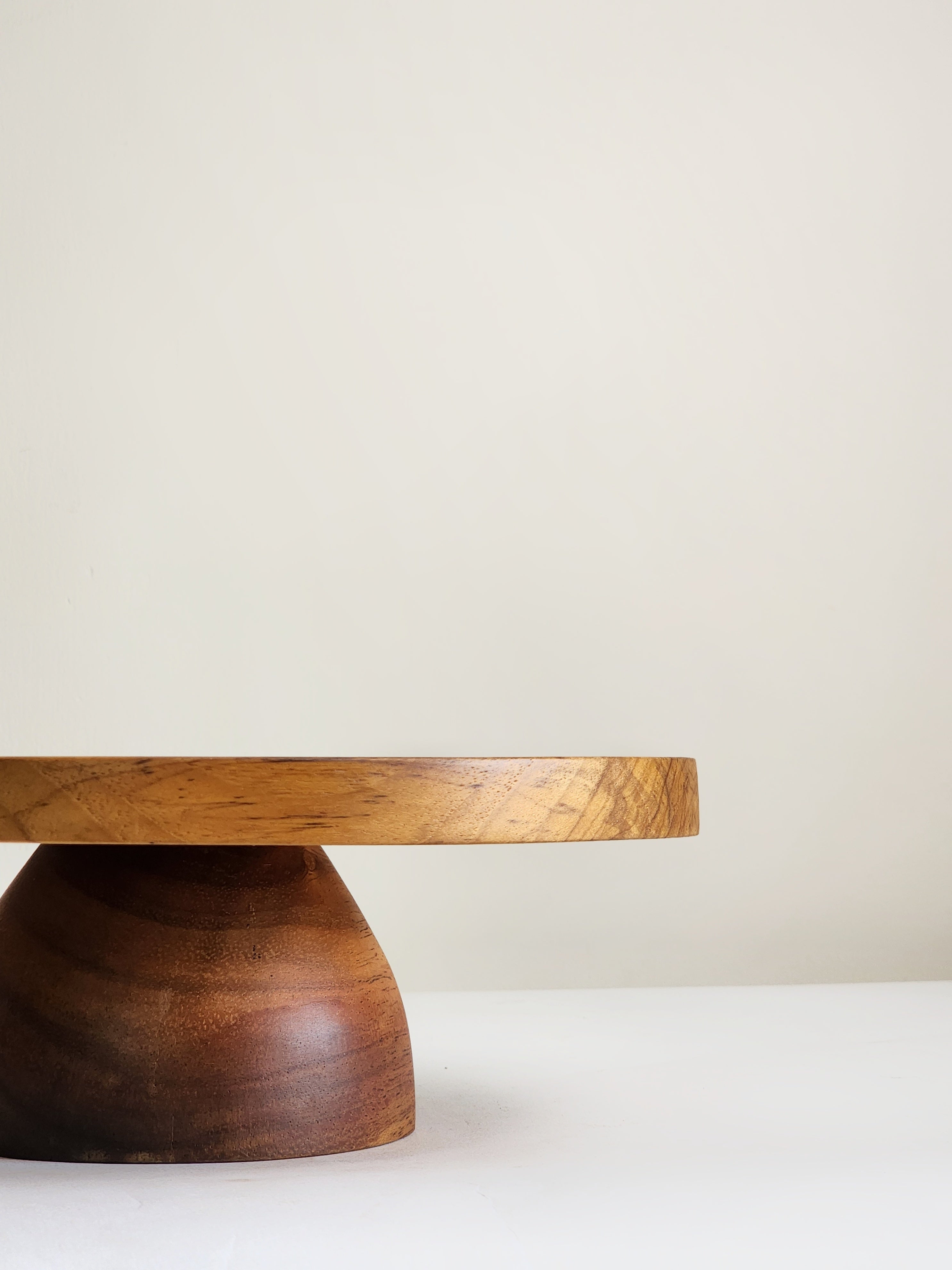 Wooden cake stand